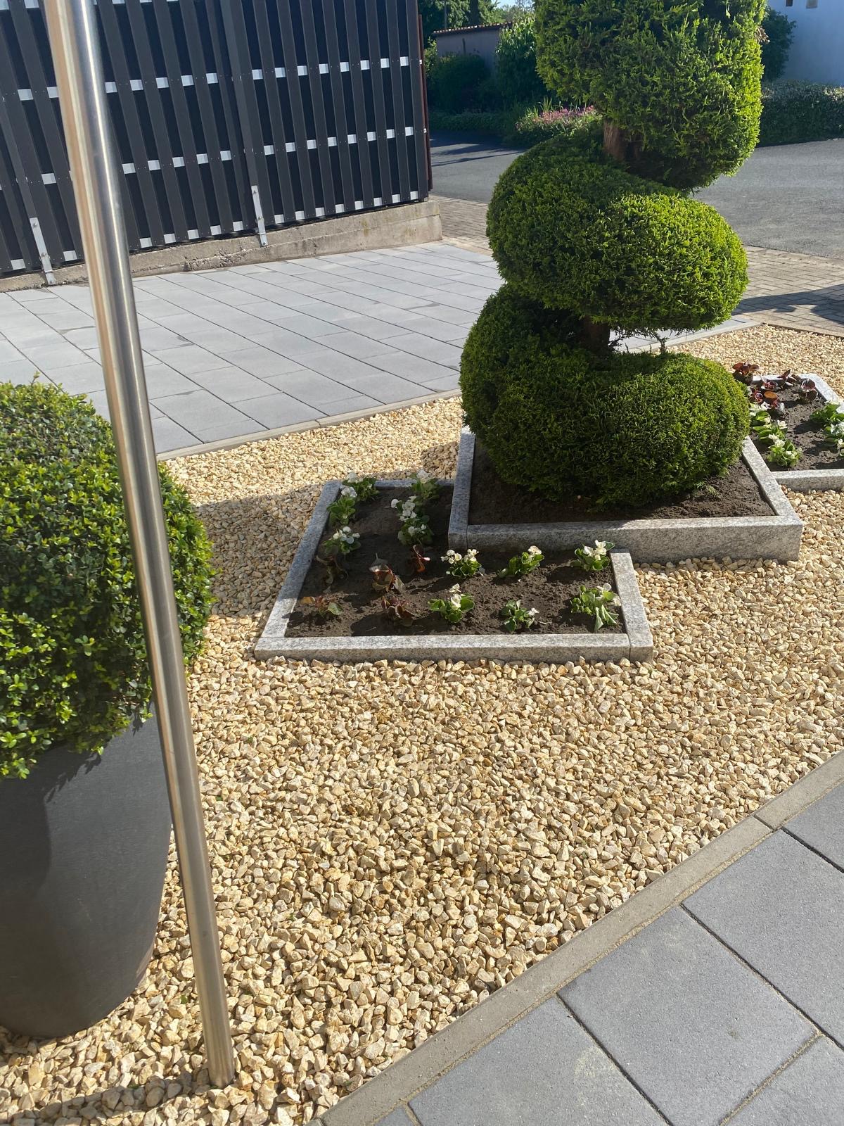 Gartenpflege